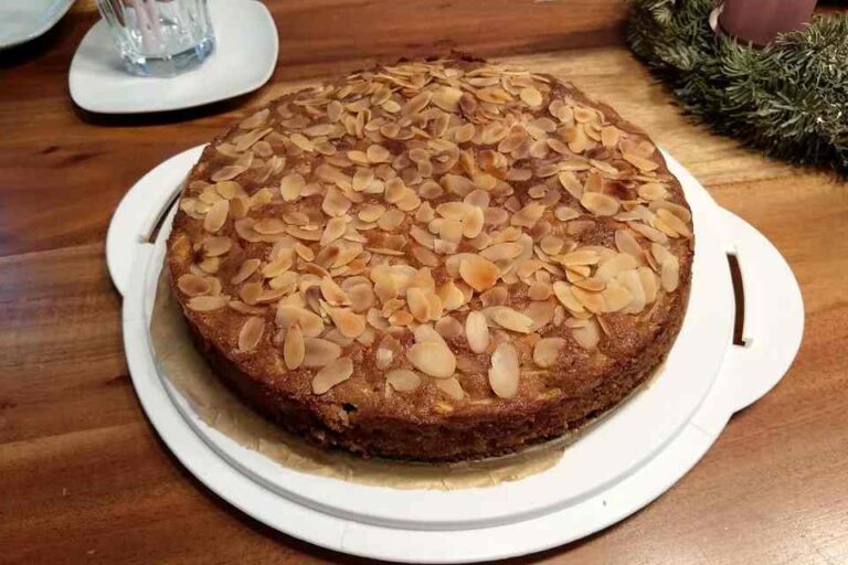 APFEL ZIMT NUSS KUCHEN – Geschmackvoll